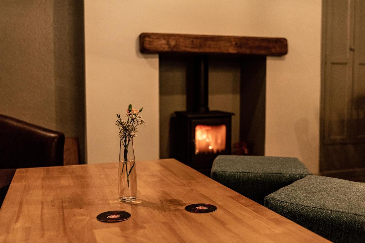 The Thorold Bed & Breakfast Marston ภายนอก รูปภาพ